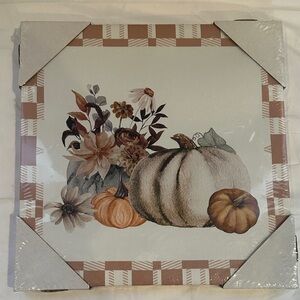 Fall Wall Decor with Pumpkins and Flowers